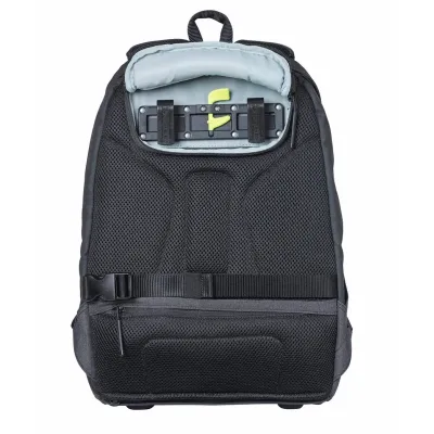 MOCHILA BASIL B-SAFE COMMUTER NORDLICHT 13 LITROS