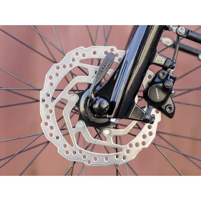 TREK DISTRICT+ 1 400 WH (2022) TREK DISTRICT+ 1 400 WH (2022)