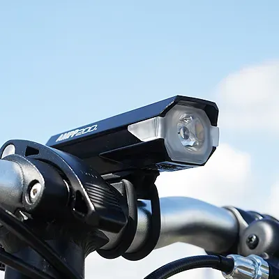 FARO CATEYE AMPP 200 RECARGABLE FARO CATEYE AMPP 200 RECARGABLE