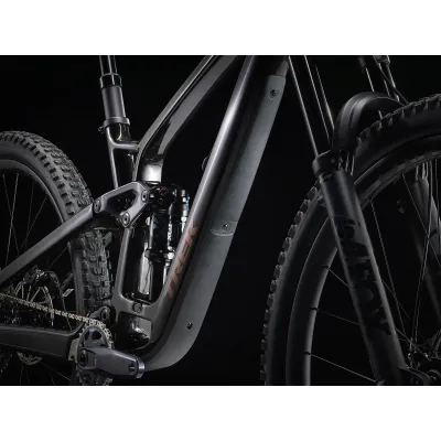 TREK FUEL EX 9.8 GX AXS GEN 6 29 (2023) TREK FUEL EX 9.8 GX AXS GEN 6 29 (2023)