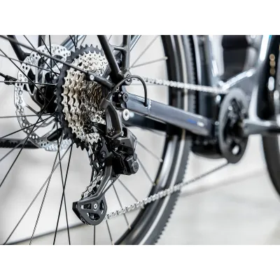 TREK ALLANT+ 6 (2023) TREK ALLANT+ 6 (2023)