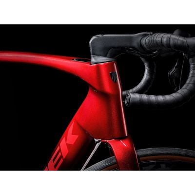 TREK DOMANE+ SLR 9 (2024) TREK DOMANE+ SLR 9 (2024)
