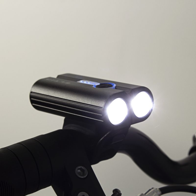 Luz delantera bicicleta Focus 400 Lúmenes