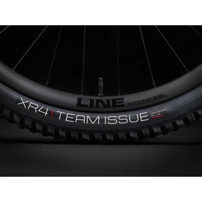 TREK TOP FUEL 9.8 (2023) TREK TOP FUEL 9.8 (2023)