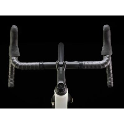 TREK DOMANE AL 4 GEN 4 (2025) TREK DOMANE AL 4 GEN 4 (2025)