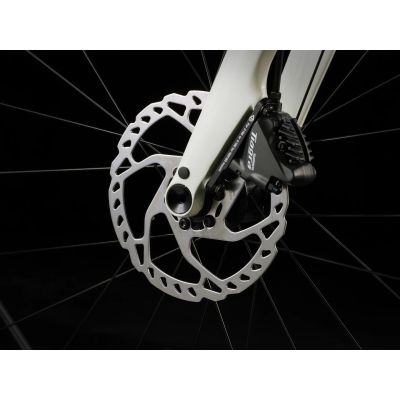 TREK DOMANE AL 4 GEN 4 (2025) TREK DOMANE AL 4 GEN 4 (2025)