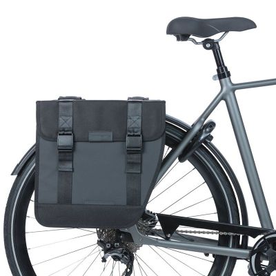 ALFORJAS TRASERAS BASIL TOUR XL WATERPROOF 28 LITROS ALFORJAS TRASERAS BASIL TOUR XL WATERPROOF 28 LITROS