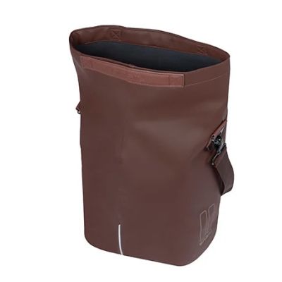 ALFORJA TRASERA BASIL CITY SHOPPER VEGAN LEATHER 14-16 LITROS ALFORJA TRASERA BASIL CITY SHOPPER VEGAN LEATHER 14-16 LITROS