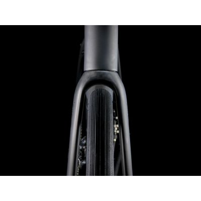 TREK DOMANE AL 2 GEN 4 (2025) TREK DOMANE AL 2 GEN 4 (2025)