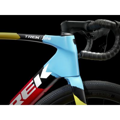 TREK DOMANE+ SLR 7 AXS (2024) TREK DOMANE+ SLR 7 AXS (2024)