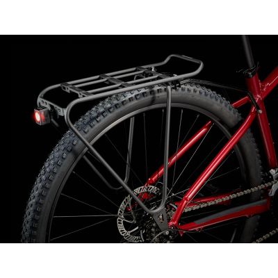 Los accesorios mostrados se venden por separado