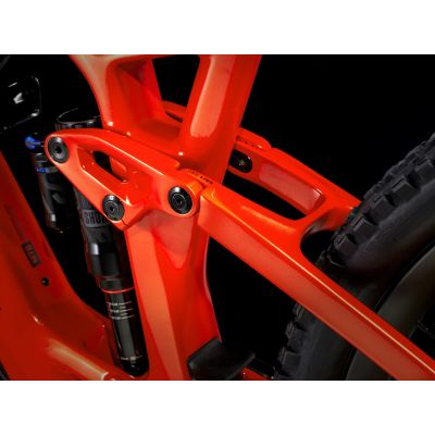 TREK FUEL EXe 9.8 (2024) TREK FUEL EXe 9.8 (2024)