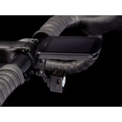Los accesorios mostrados se venden por separado