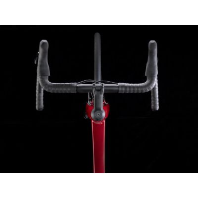 TREK EMONDA ALR 5 (2025) TREK EMONDA ALR 5 (2025)