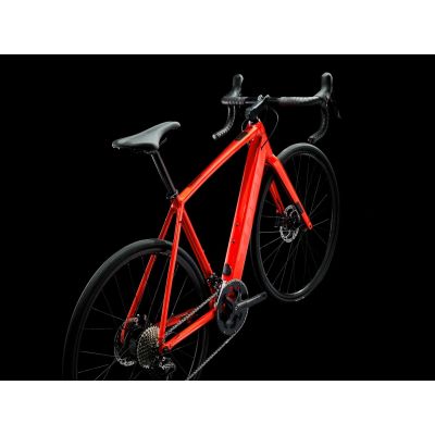 TREK DOMANE+ AL 5 (2024) TREK DOMANE+ AL 5 (2024)