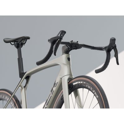 TREK MADONE SL 7 GEN 8 (2025)