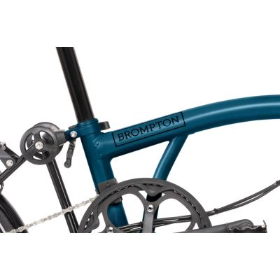 BROMPTON C LINE ELECTRIC URBAN 4 VELOCIDADES (2025) BROMPTON C LINE ELECTRIC URBAN 4 VELOCIDADES (2025)