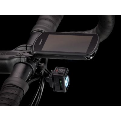Los accesorios mostrados se venden por separado