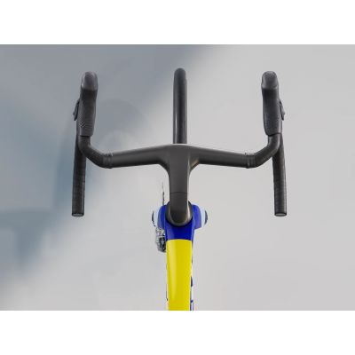 TREK MADONE SLR 8 AXS GEN 8 (2025)