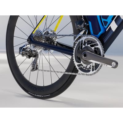 TREK MADONE SLR 8 AXS GEN 8 (2025)