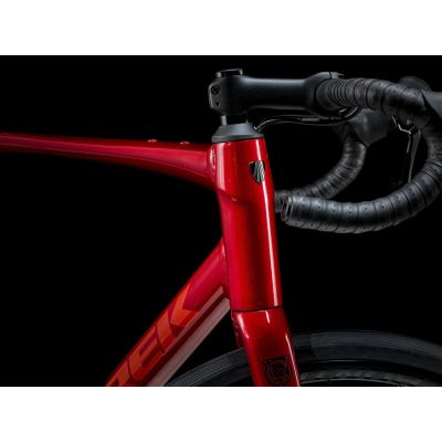TREK DOMANE AL 2 GEN 4 (2025) TREK DOMANE AL 2 GEN 4 (2025)