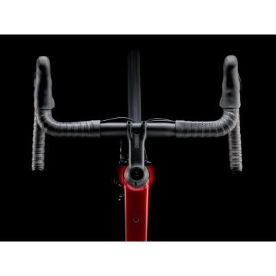 TREK DOMANE AL 2 GEN 4 (2025) TREK DOMANE AL 2 GEN 4 (2025)