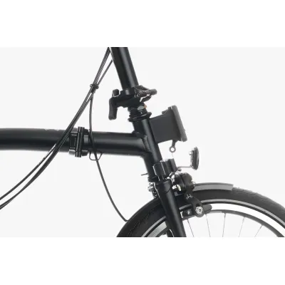 BROMPTON C LINE EXPLORE 6 VELOCIDADES MID - M6L (2025) BROMPTON C LINE EXPLORE 6 VELOCIDADES MID - M6L (2025)