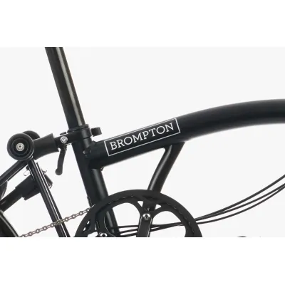 BROMPTON C LINE EXPLORE 6 VELOCIDADES MID - M6L (2025) BROMPTON C LINE EXPLORE 6 VELOCIDADES MID - M6L (2025)