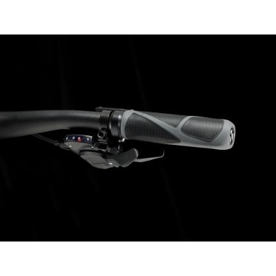 TREK FX 2 GEN 4 (2025) TREK FX 2 GEN 4 (2025)