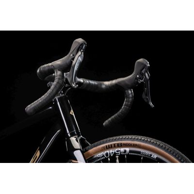 KROSS ESKER 6.0 (2025) KROSS ESKER 6.0 (2025)