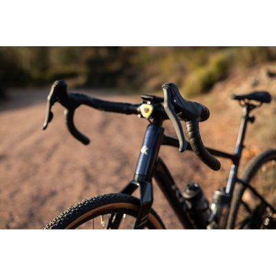 Los accesorios mostrados se venden por separado