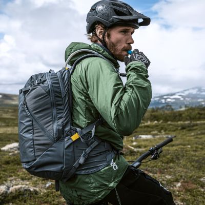 MOCHILA HIDRATACIÓN THULE RAIL18 LITROS MOCHILA HIDRATACIÓN THULE RAIL18 LITROS