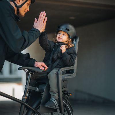 SILLA INFANTIL TRASERA RECLINABLE THULE RIDEALONG 2 AL PORTABULTOS SILLA INFANTIL TRASERA RECLINABLE THULE RIDEALONG 2 AL PORTABULTOS