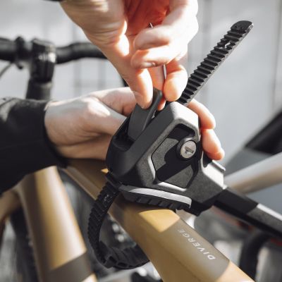 PORTABICICLETAS BOLA THULE EASYFOLD 3 3 BICIS 13 PIN