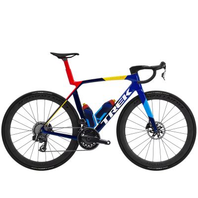 MADONE SLR 7 AXS GEN 8 (2026)