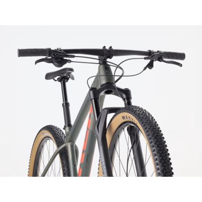 TREK PROCALIBER 8 GEN 3 (2026)
