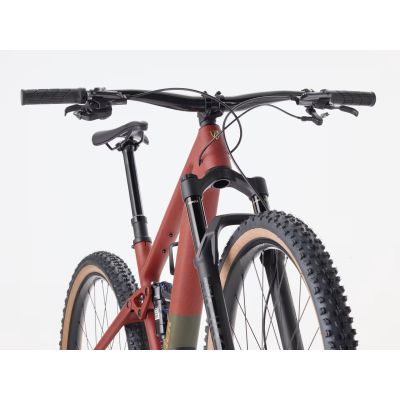 TREK TOP FUEL 9.8 XTDI2 GEN 4 27.5 (2026)