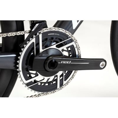 Las imágenes pueden no coincidir con las especificaciones seleccionadas