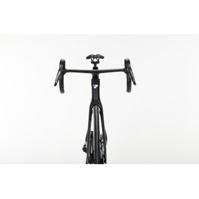 Las imágenes pueden no coincidir con las especificaciones seleccionadas