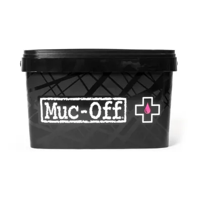 KIT DE LIMPIEZA MUC-OFF 8 EN 1