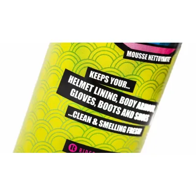LIMPIADOR DE CASCO MUC-OFF FOAM FRESH 400ML. LIMPIADOR DE CASCO MUC-OFF FOAM FRESH 400ML.