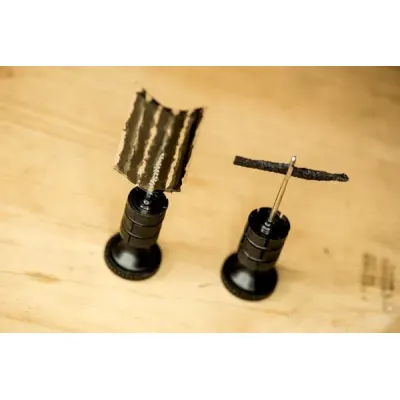 KIT REPARADOR TUBELESS SAHMURAI SWORD KIT REPARADOR TUBELESS SAHMURAI SWORD