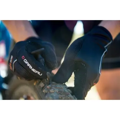 KIT REPARADOR TUBELESS SAHMURAI SWORD KIT REPARADOR TUBELESS SAHMURAI SWORD