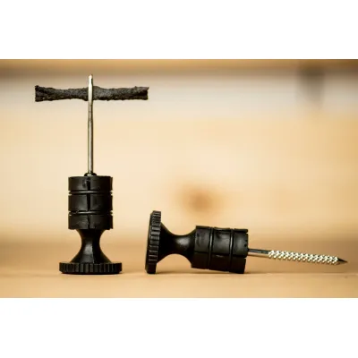 KIT REPARADOR TUBELESS SAHMURAI SWORD KIT REPARADOR TUBELESS SAHMURAI SWORD