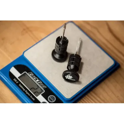 KIT REPARADOR TUBELESS SAHMURAI SWORD KIT REPARADOR TUBELESS SAHMURAI SWORD