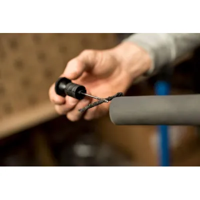 KIT REPARADOR TUBELESS SAHMURAI SWORD KIT REPARADOR TUBELESS SAHMURAI SWORD