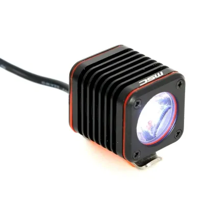 LUZ MSC 800 LUMENS 2X1500 MAH (SQUARELIGHT)