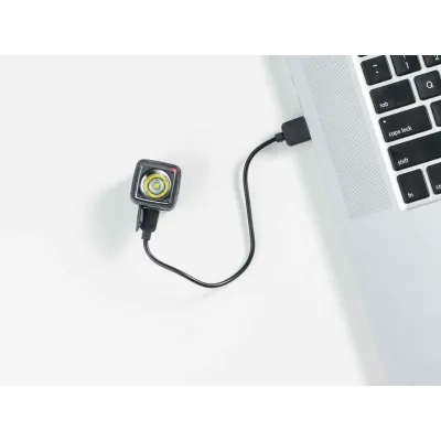 LUZ BONTRAGER ION 100 R 