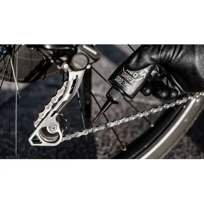 LUBRICANTE CADENAS MUC-OFF E-BIKE DRY WEATHER CHAIN LUBE 50 ml LUBRICANTE CADENAS MUC-OFF E-BIKE DRY WEATHER CHAIN LUBE 50 ml