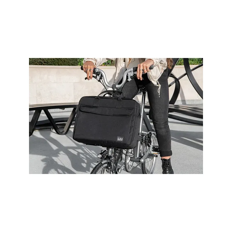 BROMPTON Metro City Bag M in Black